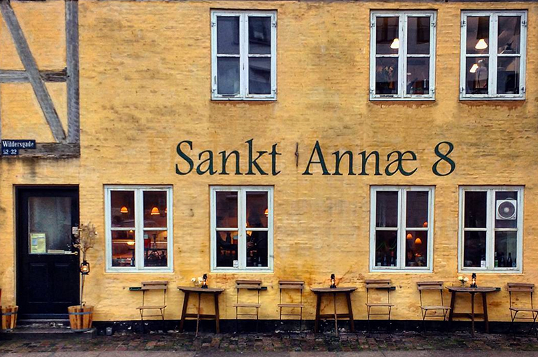 SANKT ANNÆ 8