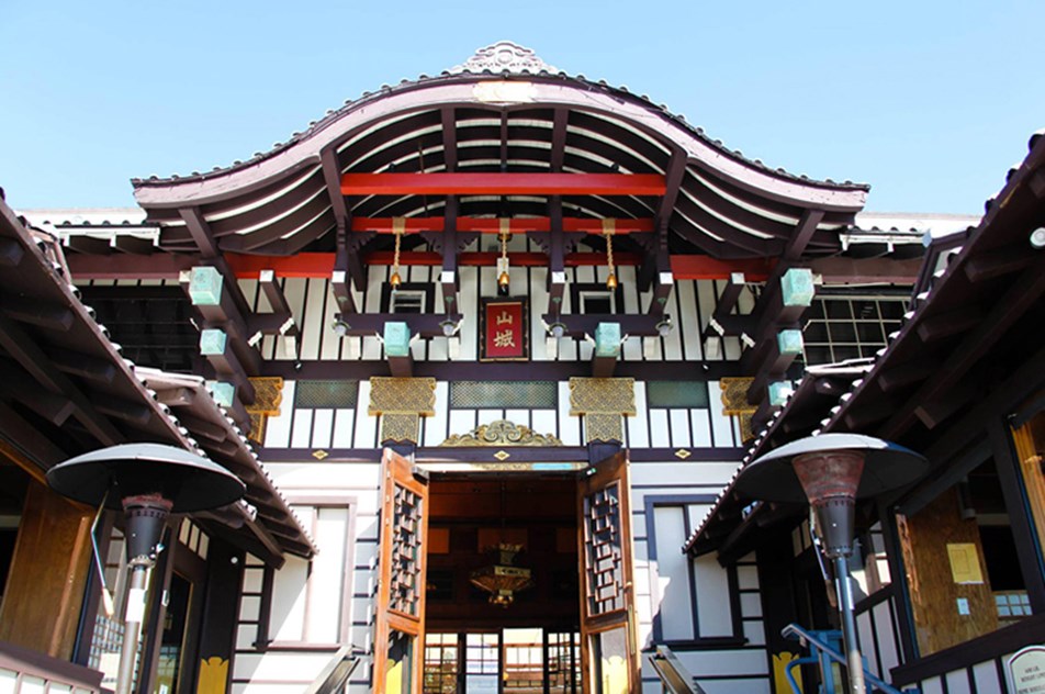 YAMASHIRO