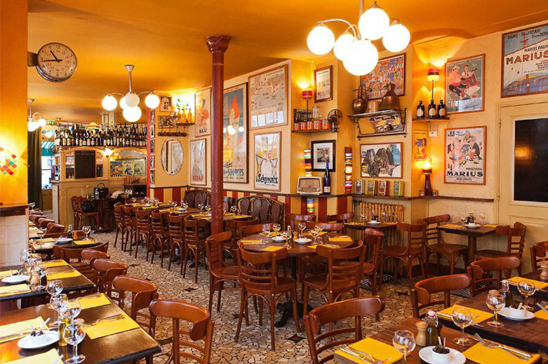 CHEZ JANOU